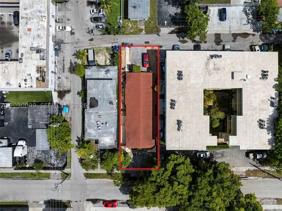 2033 Dewey St, Hollywood, FL 33020 - #2