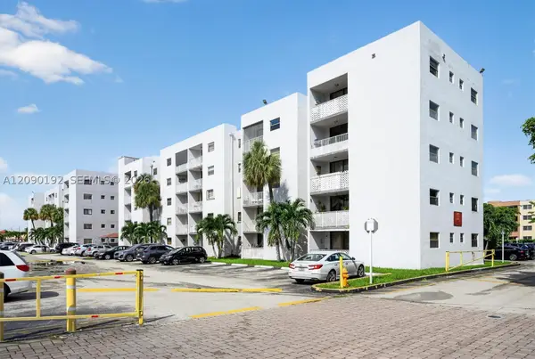 8075 NW 7th St #503, Miami, FL 33126