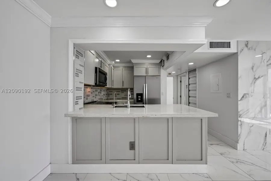 8075 NW 7th St #503, Miami, FL 33126 - #3