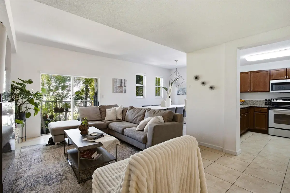 11605 NW 89th St #228, Doral, FL 33178 - #1