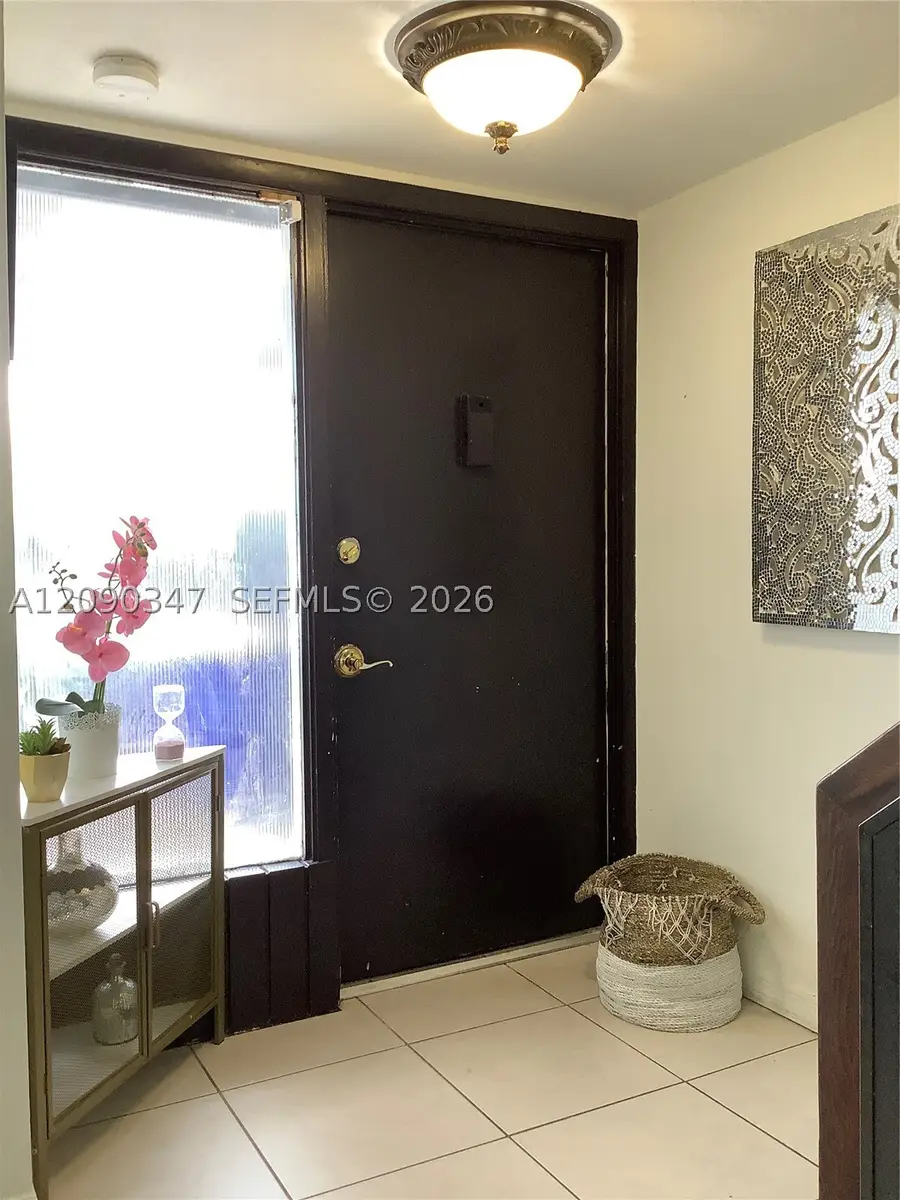 12317 NW 11th St, Pembroke Pines, FL 33026 - #3