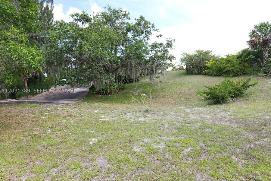 9701 SE Water St, Hobe Sound, FL 33455 - #2