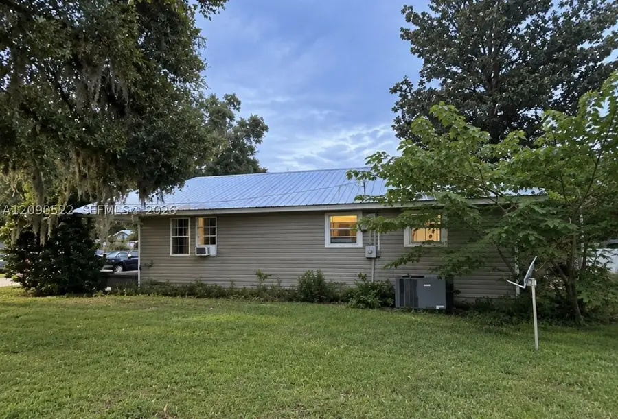 1051 Lake Dr, Lake City, FL 32055 - #2
