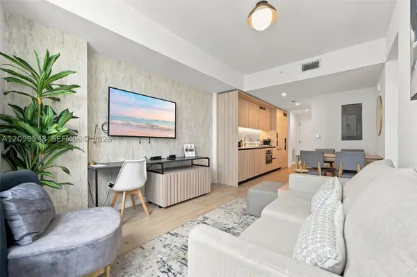 225 N Miami Ave #3105, Miami, FL 33128