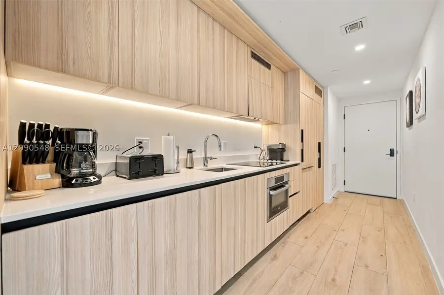 225 N Miami Ave #3105, Miami, FL 33128 - #2