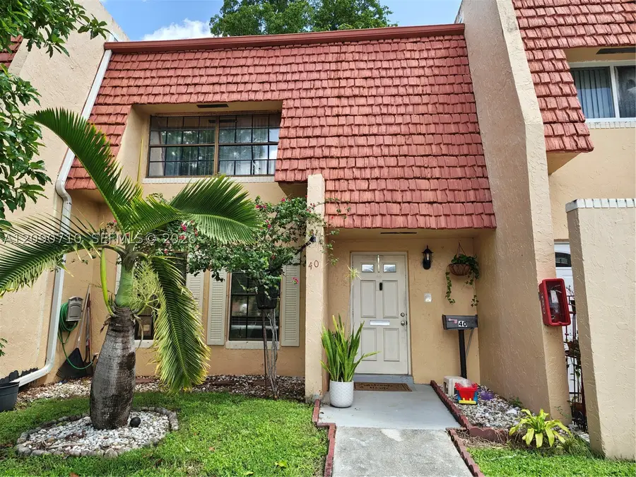 40 Pleasant Hill Ln #40, Tamarac, FL 33319 - #2