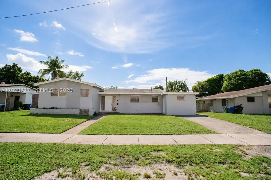 500 East Dr, North Miami Beach, FL 33162 - #3