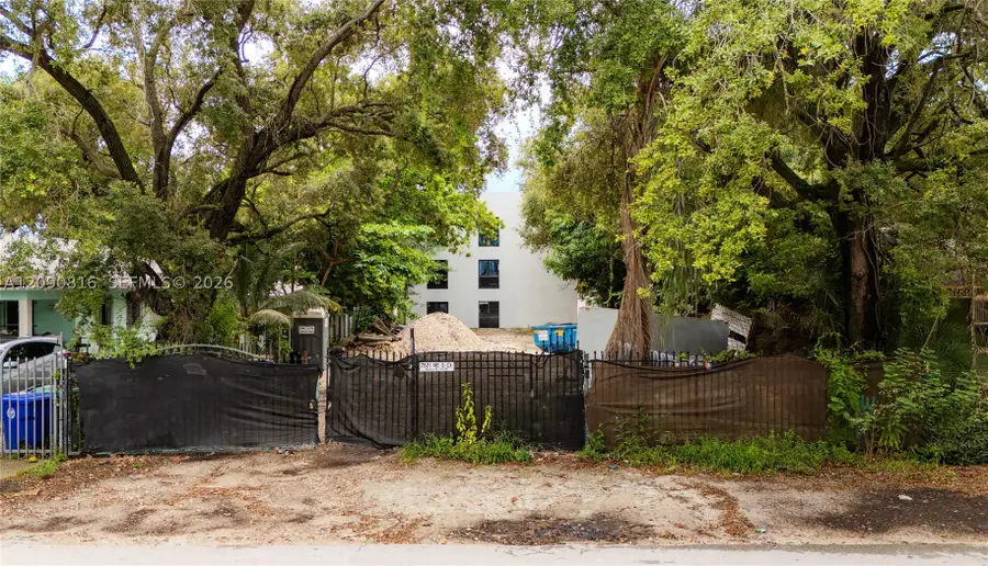 7521 NE 3rd Ct, Miami, FL 33138 - #3
