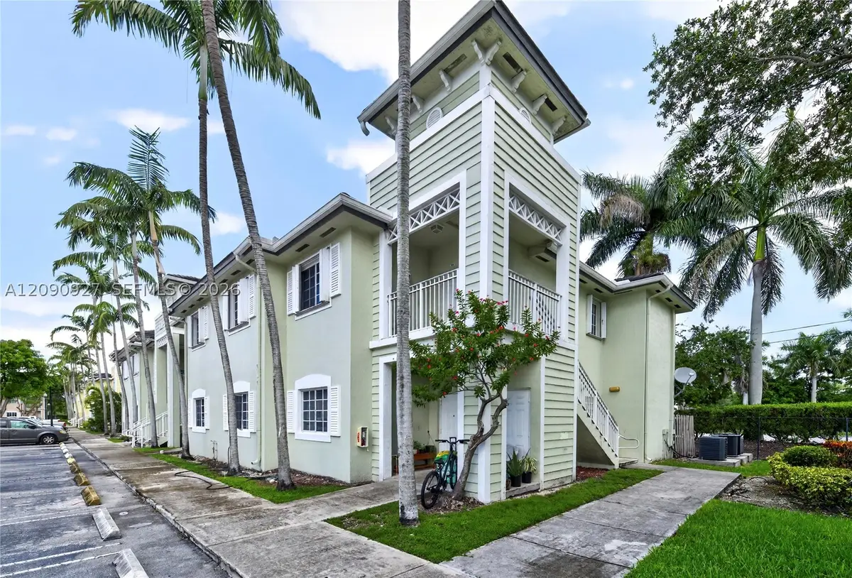 359 NE 27th Ter #204, Homestead, FL 33033 - #1