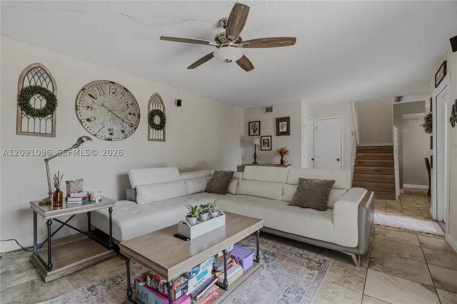 2160 White Pine Cir #B, Greenacres, FL 33415 - #3