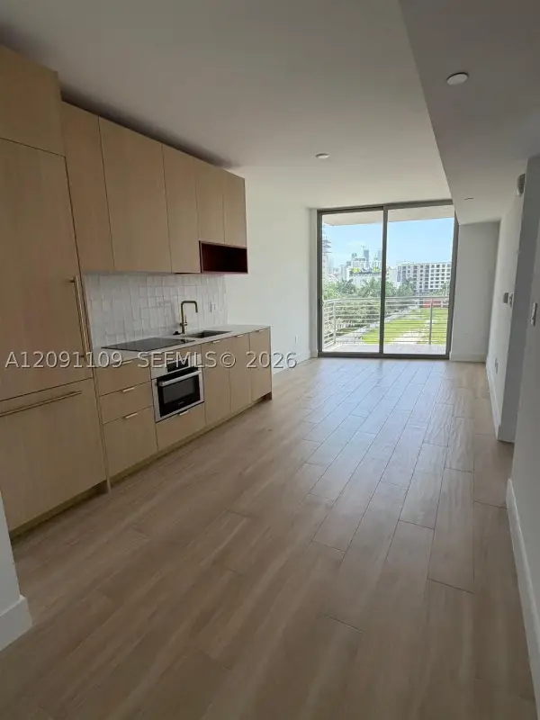 90 NE 32nd Street #427, Miami, FL 33127