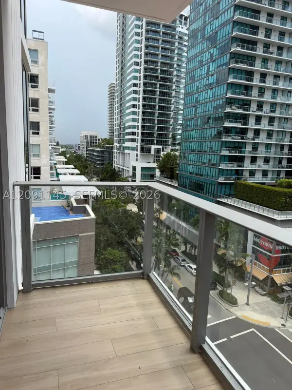 90 NE 32nd Street #812, Miami, FL 33127