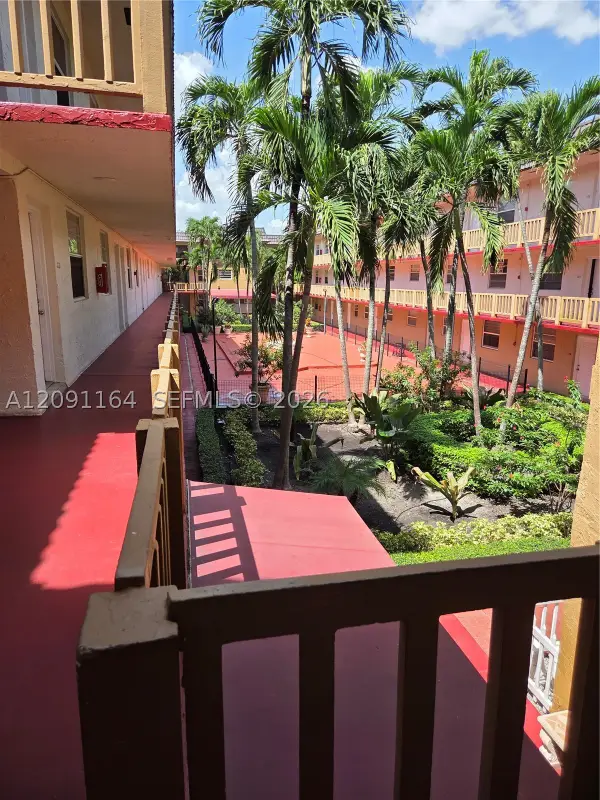 4655 Palm Ave #222, Hialeah, FL 33012