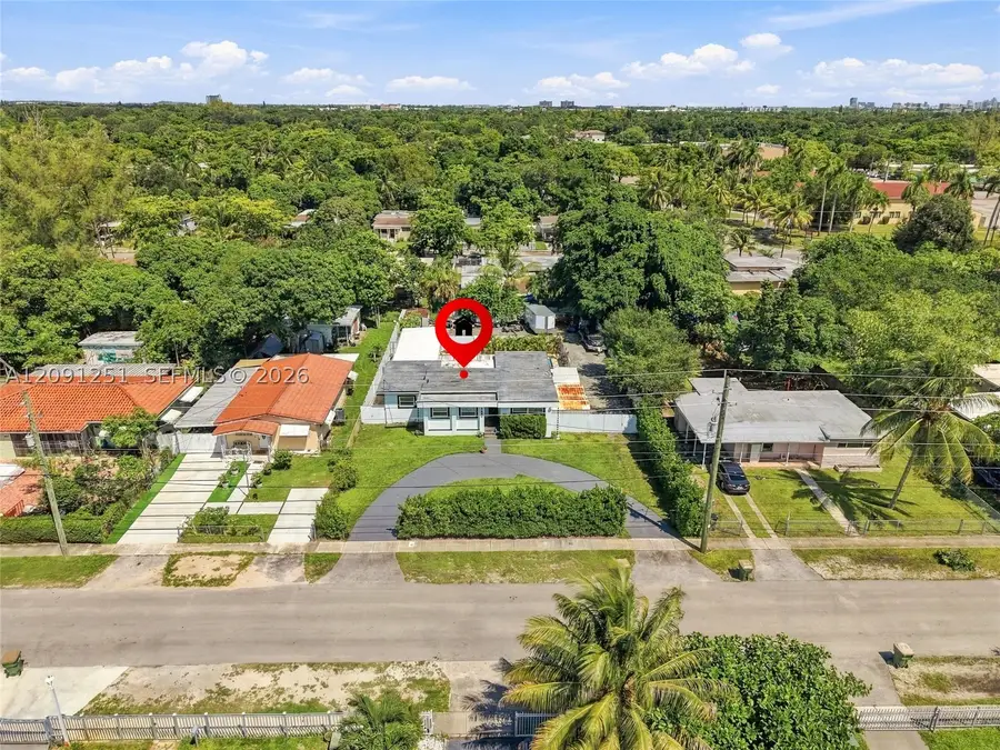 1055 NE 144th St, North Miami, FL 33161 - #2
