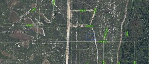 6033 Royal Palm St, Sebring, FL 33870