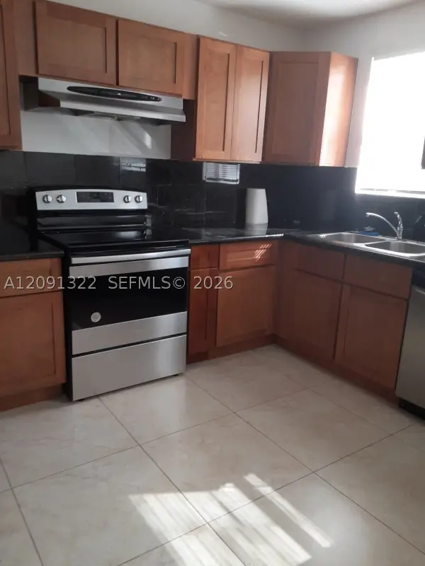 2200 Taylor St #101, Hollywood, FL 33020