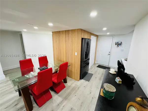 1555 W 44th Pl #214D, Hialeah, FL 33012