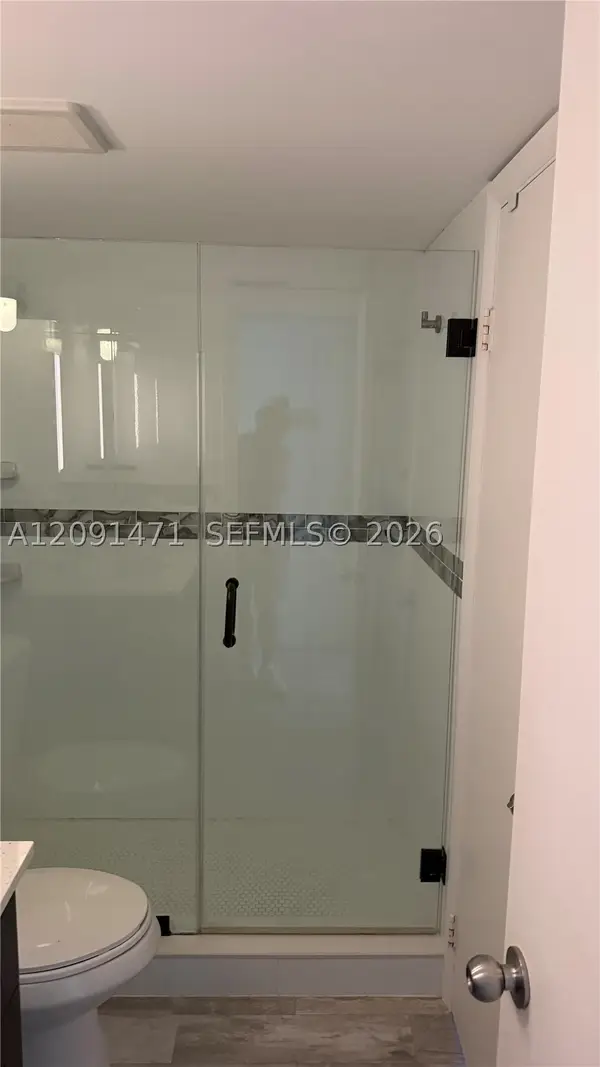 8600 SW 212th St #205, Cutler Bay, FL 33189