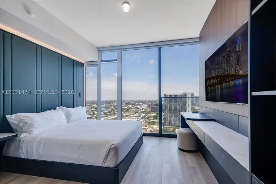 20 NE 11 St #3103B, Miami, FL 33132 - #2