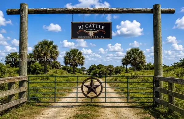 27325 NW 72, Okeechobee, FL 34972