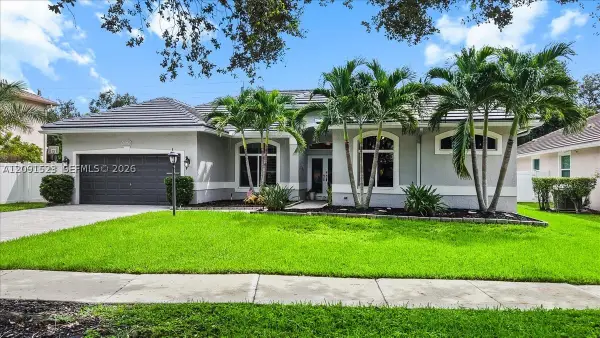 6982 Coronado Way, Pembroke Pines, FL 33331