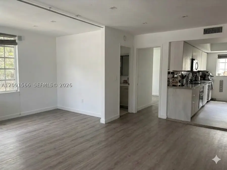 932 7th St #932D, Miami Beach, FL 33139 - #2