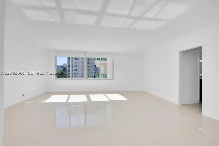 1000 West Ave #301, Miami Beach, FL 33139 - #2