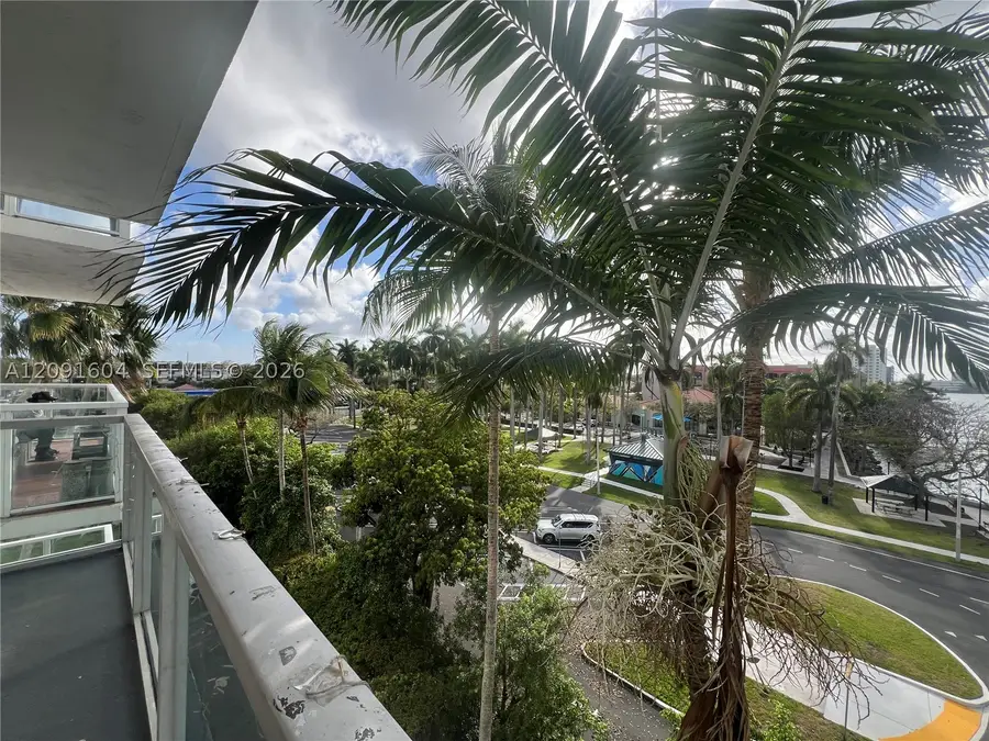 5099 NW 7th St #505, Miami, FL 33126 - #3