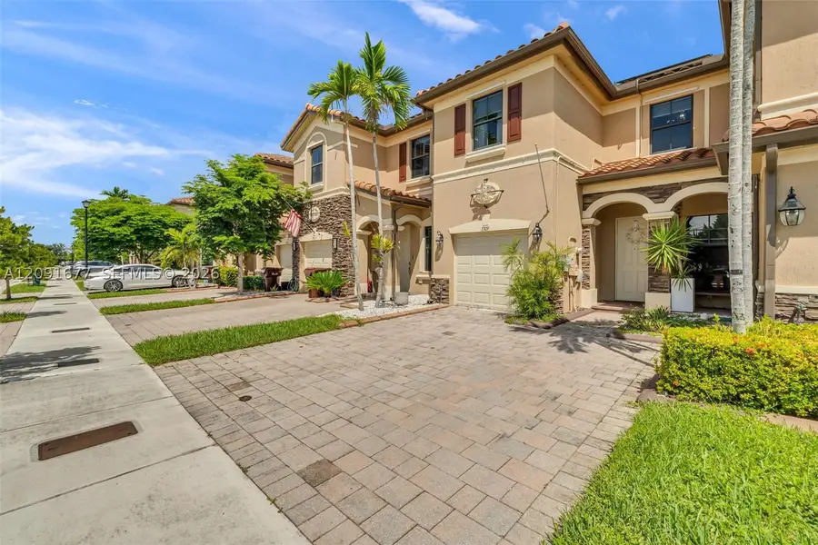 3309 W 91st Ter, Hialeah, FL 33018 - #3