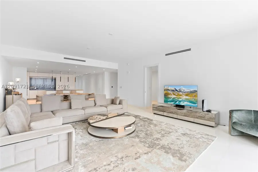 300 Biscayne Boulevard Way #3304C, Miami, FL 33131 - #3