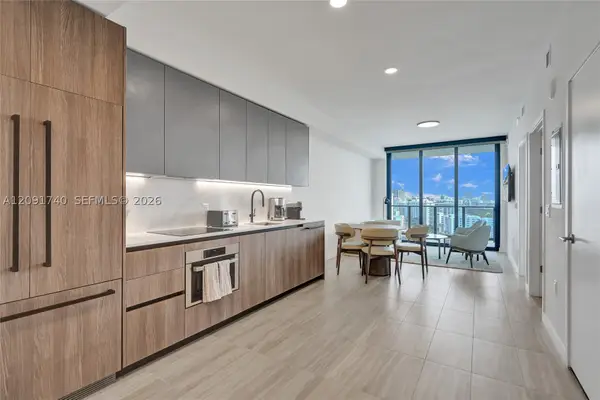 580 72nd St #PH6, Miami Beach, FL 33141