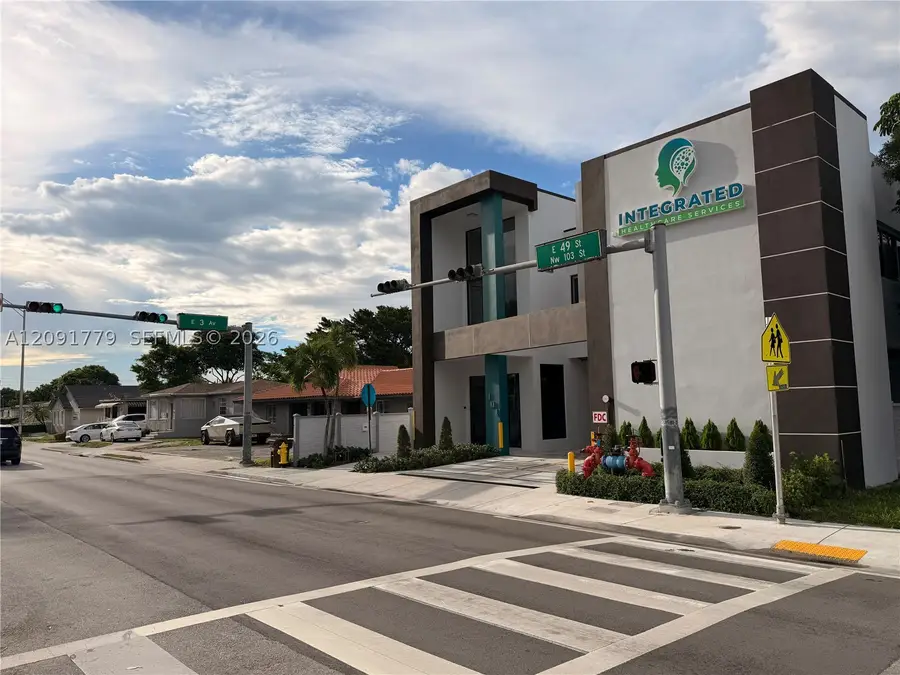 275 E 49th St, Hialeah, FL 33013 - #3