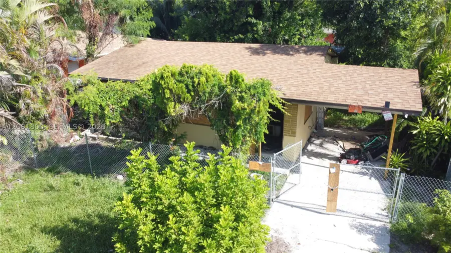5205 Wiley St, Hollywood, FL 33021 - #2