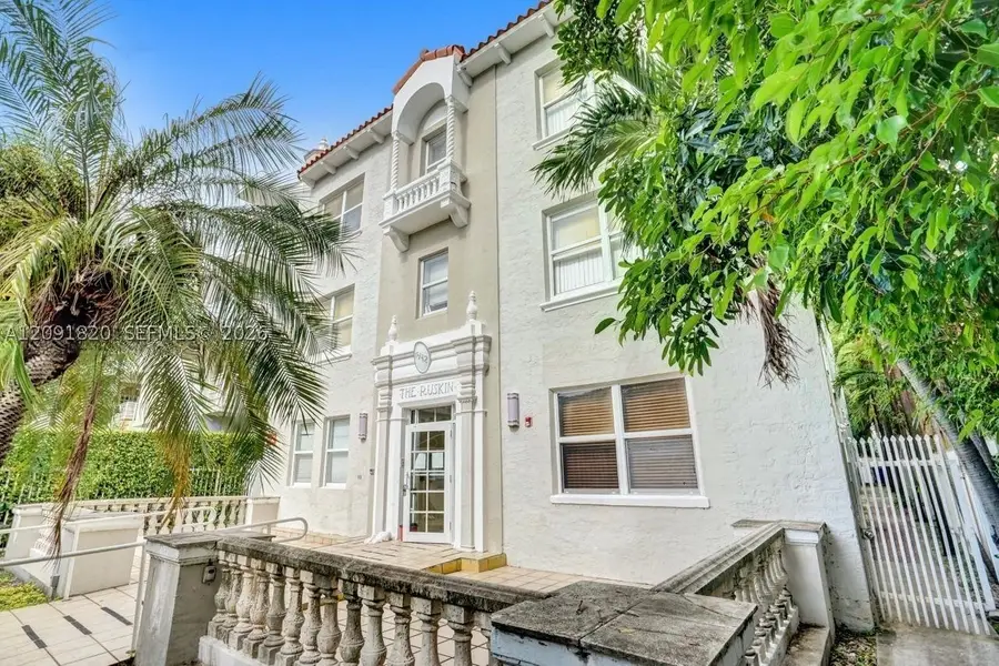 1542 Drexel Ave #104, Miami Beach, FL 33139 - #3
