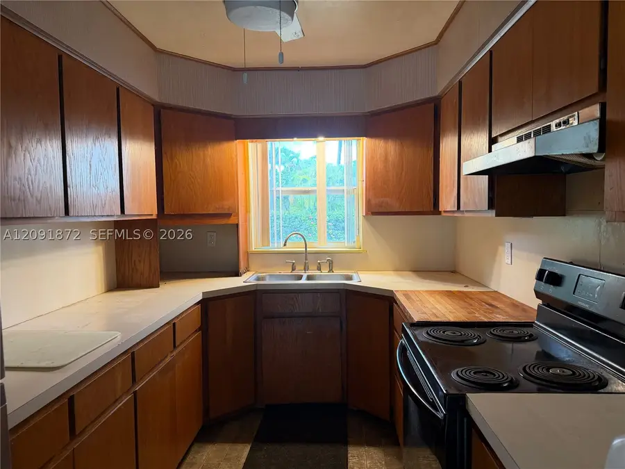 1146 Polk St, Hollywood, FL 33019 - #3
