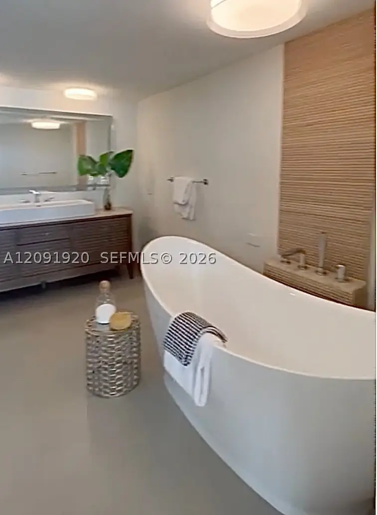 3 Grove Isle Dr #C801-C802, Miami, FL 33133 - #2