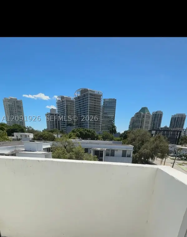 3051 SW 27th Ave #402, Miami, FL 33133