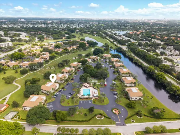 9351 SW 23rd St #3304, Davie, FL 33324