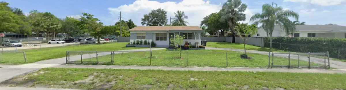 831 N 72nd Way, Hollywood, FL 33024 - #1
