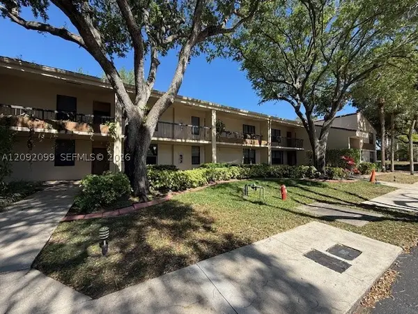 40 NW 76th Ave #103-1, Plantation, FL 33324