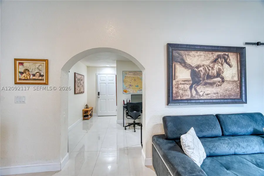 279 Springfield Dr, West Palm Beach, FL 33415 - #3