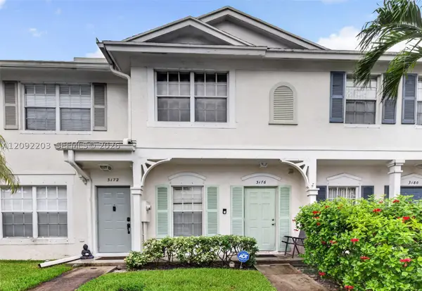 3176 SW 50th St, Dania Beach, FL 33312