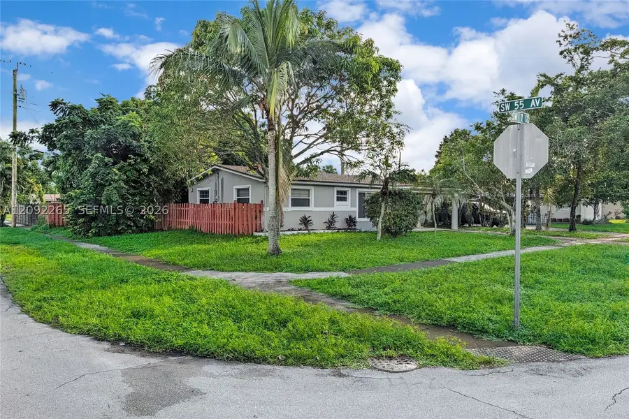 5500 SW 7th St, Margate, FL 33068 - #2