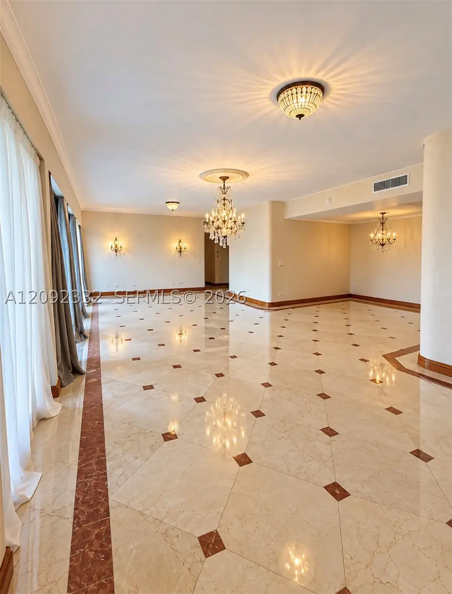 700 Biltmore Way #1212, Coral Gables, FL 33134 - #3