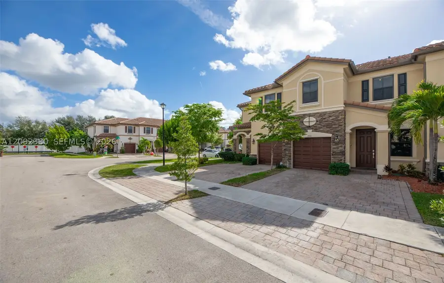 3316 W 91st Ter, Hialeah, FL 33018 - #3