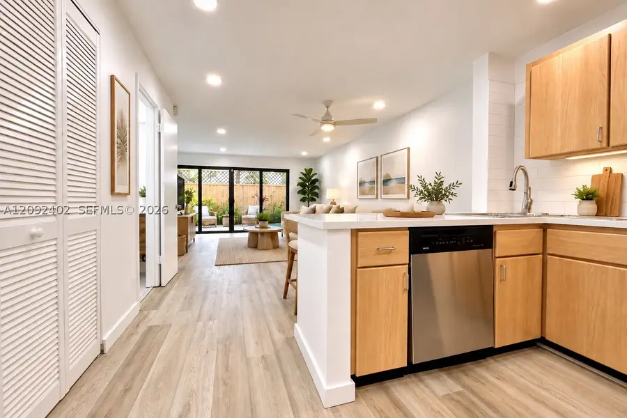 499 SE 13th St #7E, Fort Lauderdale, FL 33316 - #3