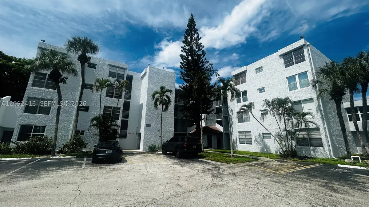 9410 Live Oak Pl #207, Davie, FL 33324 - #1