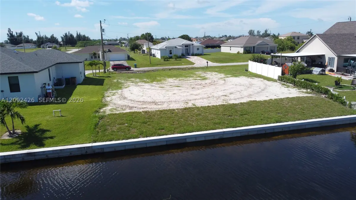 2907 NW 9 St, Cape Coral, FL 33993 - #1