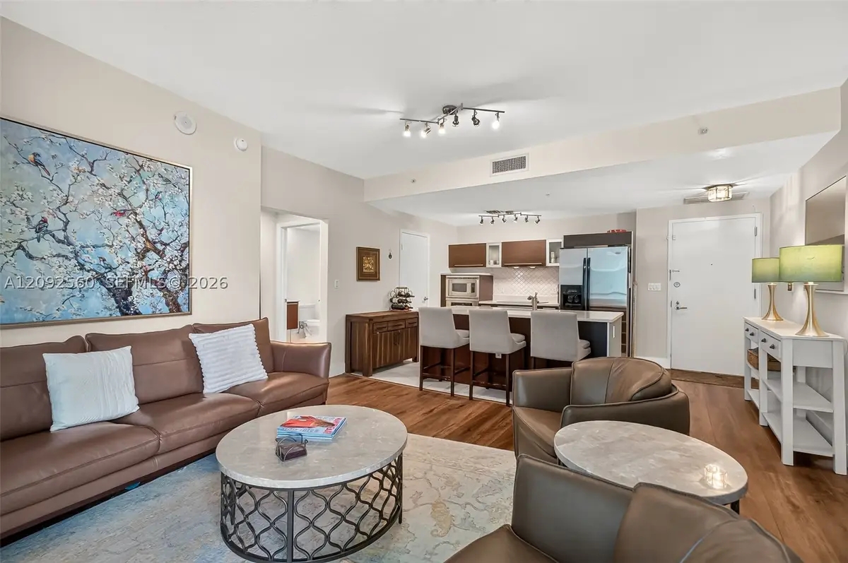 1900 N Bayshore Dr #2717, Miami, FL 33132 - #1