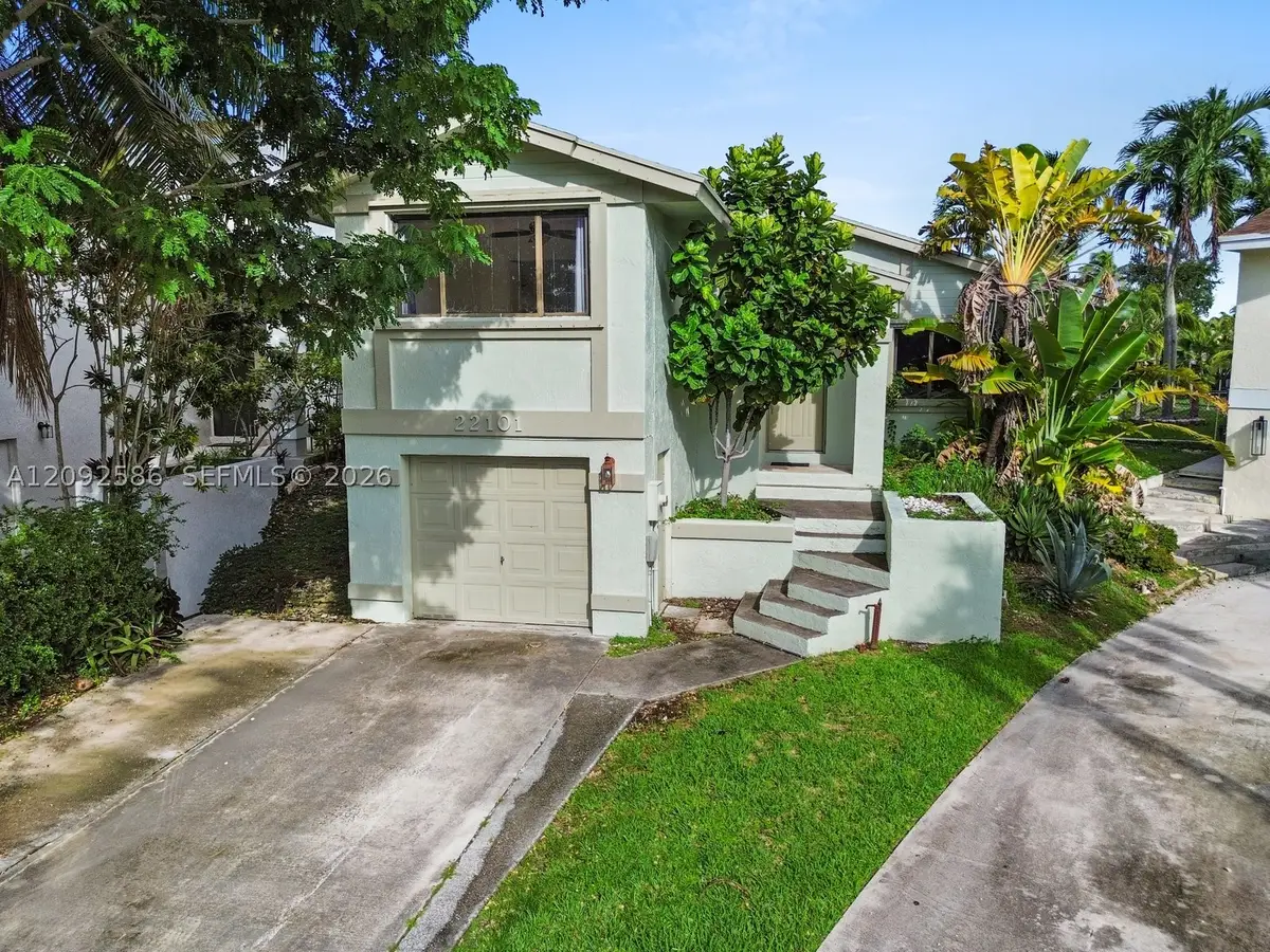 22101 SW 100th Pl, Cutler Bay, FL 33190 - #1